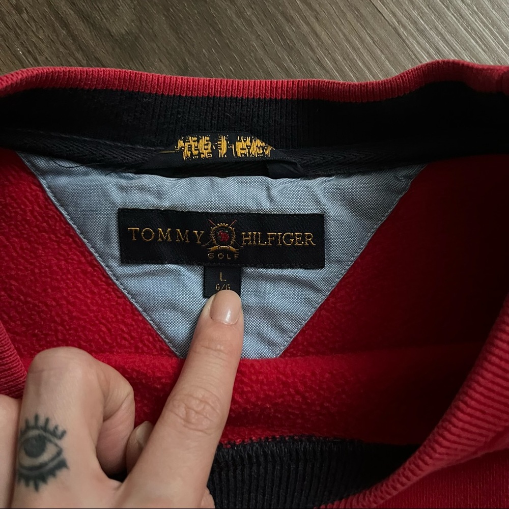 Vintage Tommy Hilfiger Crewneck